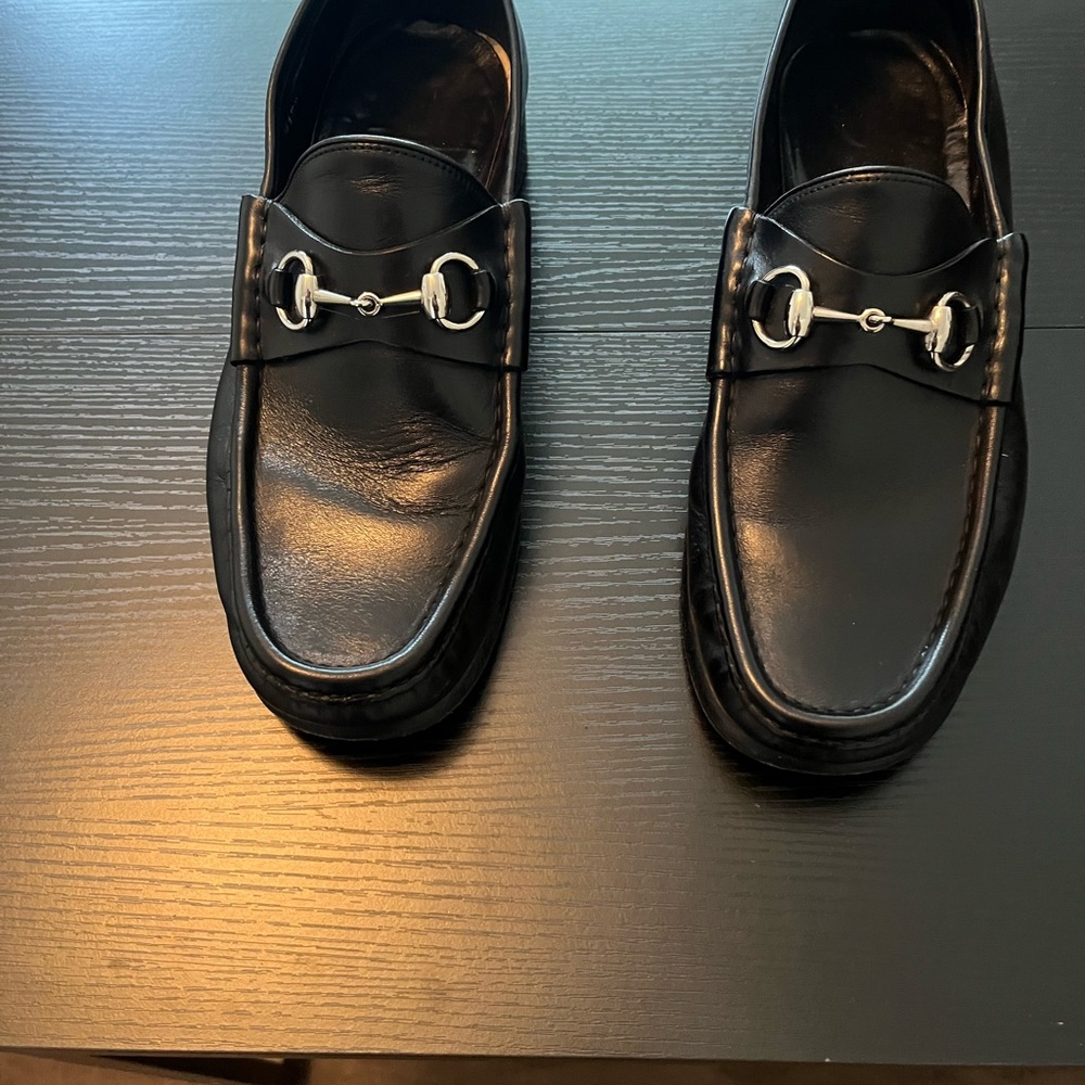 Gucci Black Leather Loafers with Silver Accents